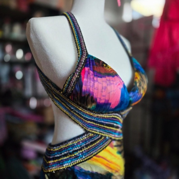 La Femme Maxi Silk Multicolor Backless Sequin Gown Dress Size 6 - Picture 3 of 16